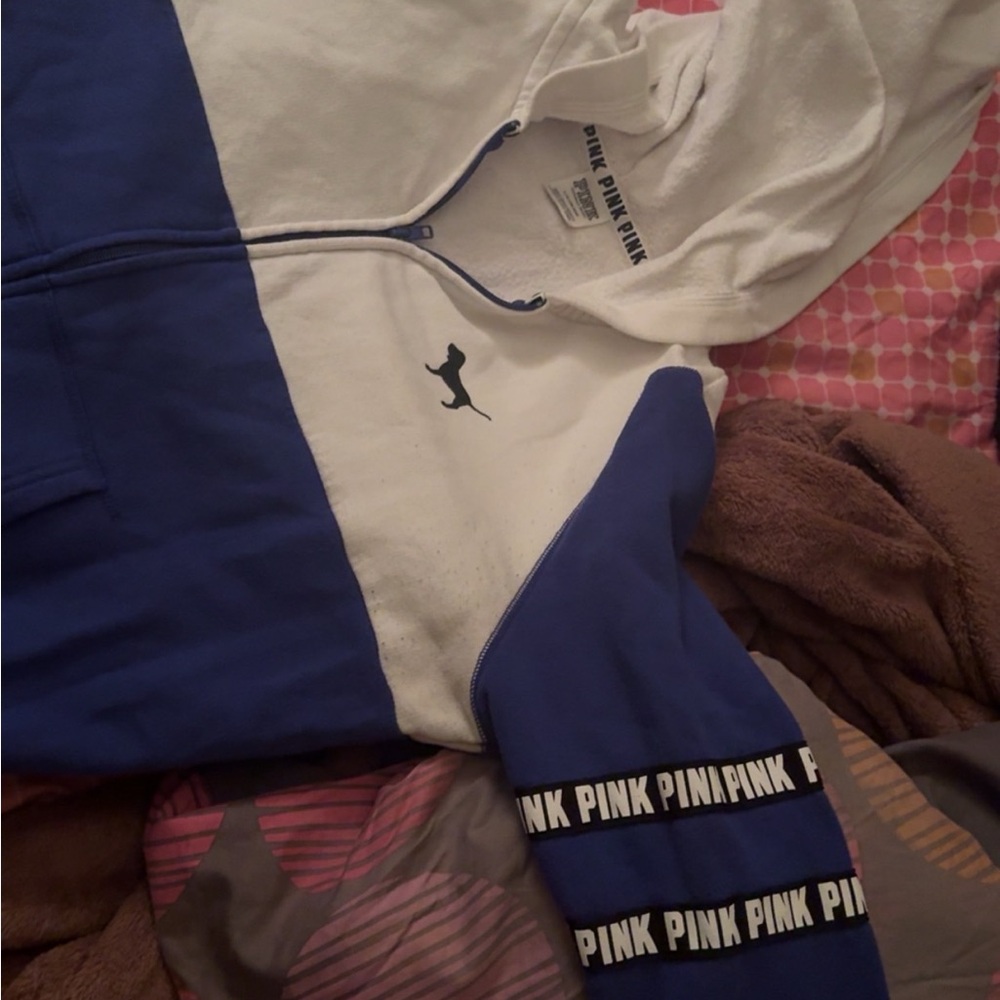 VS zip up hoodie
